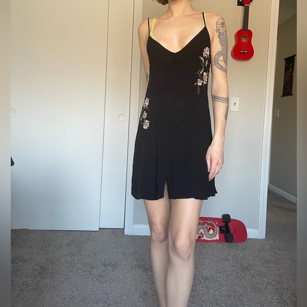 Kendall & Kylie floral appliqué black mini dress